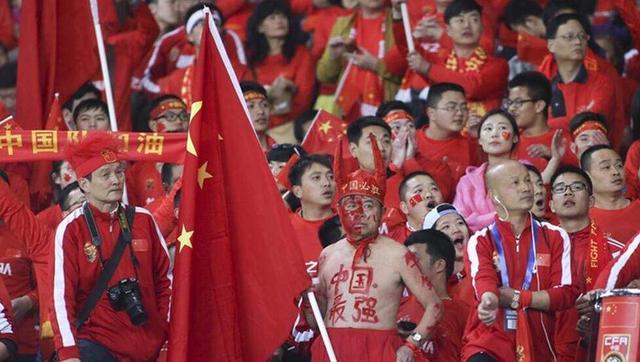 亚洲综合美腿丝国产一区
