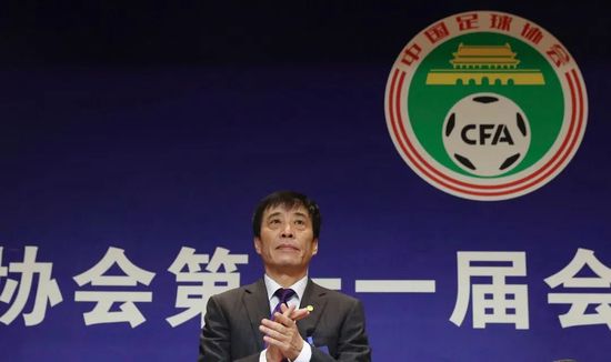 调教黑丝御姐
