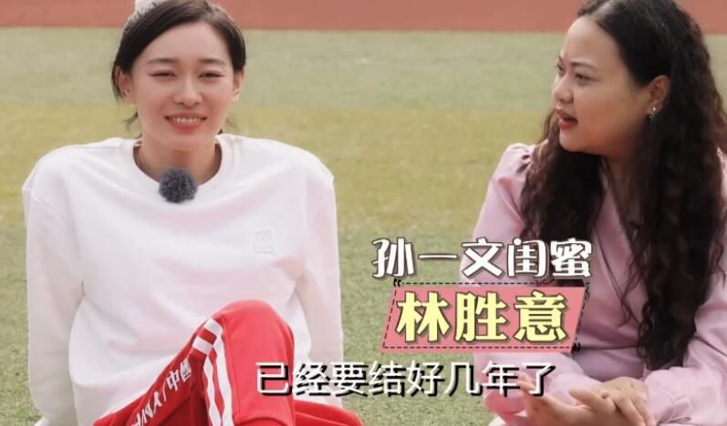 天生做护士的美女